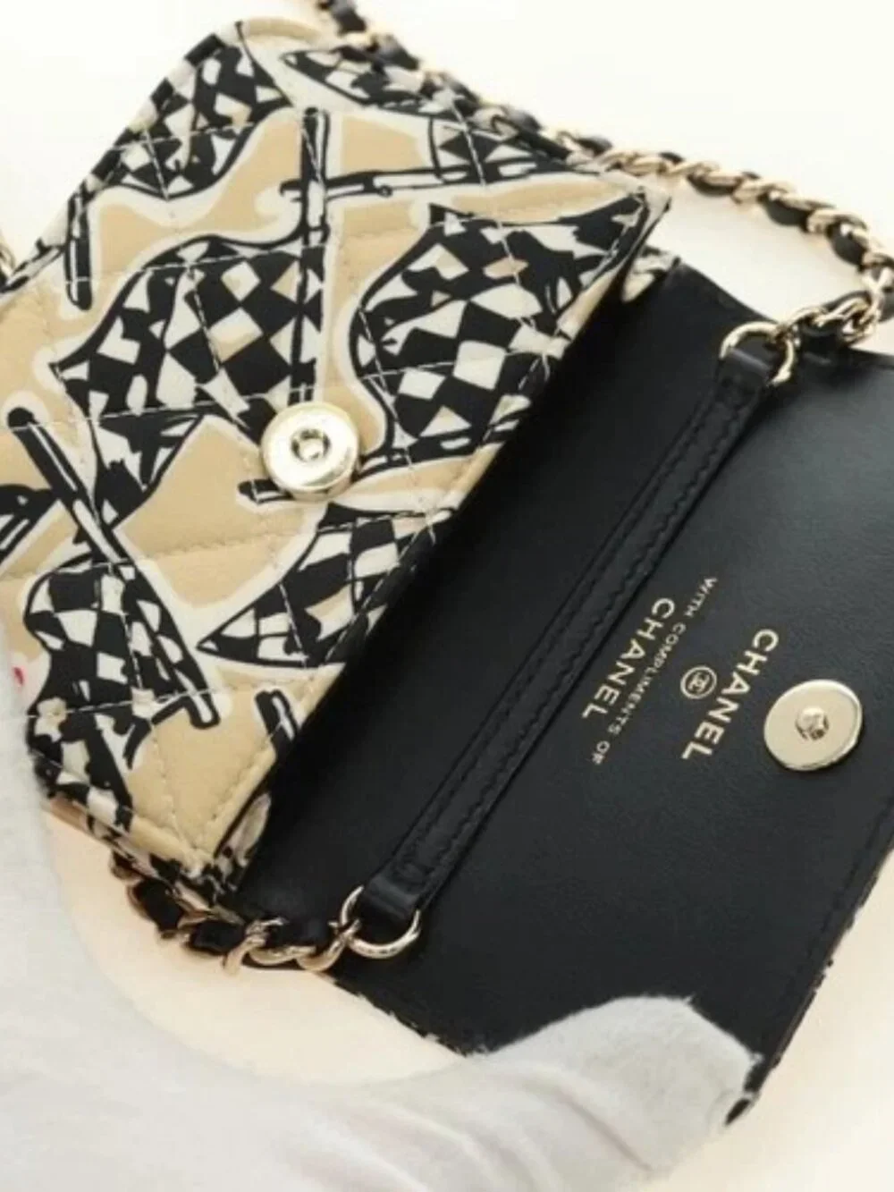 CHANEL Matelasse Chain Shoulder Pouch Nylon Beige Gold CC Auth bs35360SAM
